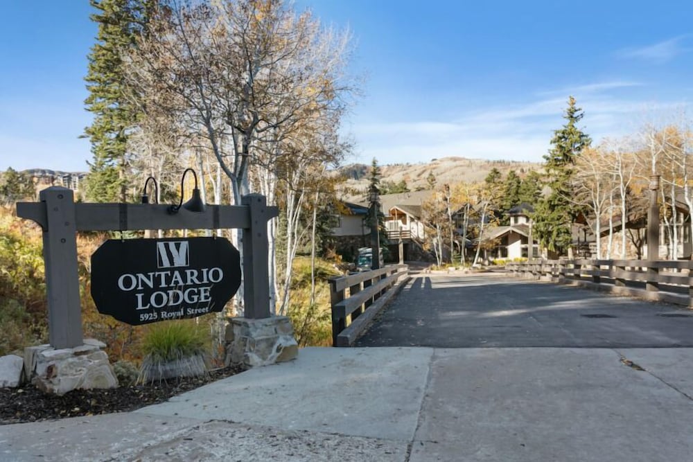 6 - Three Bedroom Ontario Lodge 3 Condo