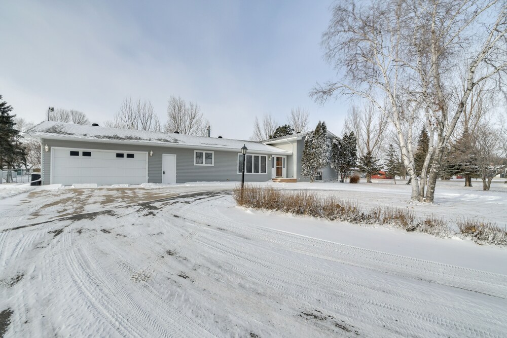 Hot Tub & Fenced Backyard: Moorhead Home! view 3