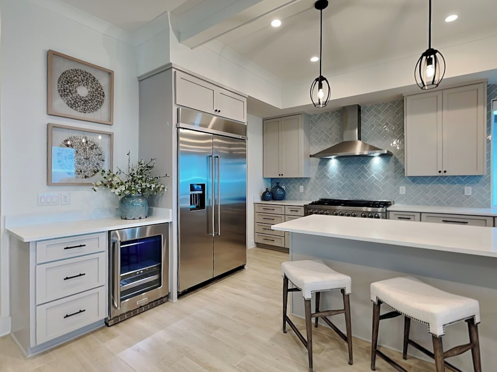 Viviana #10 by Southern Vacation Rentals
