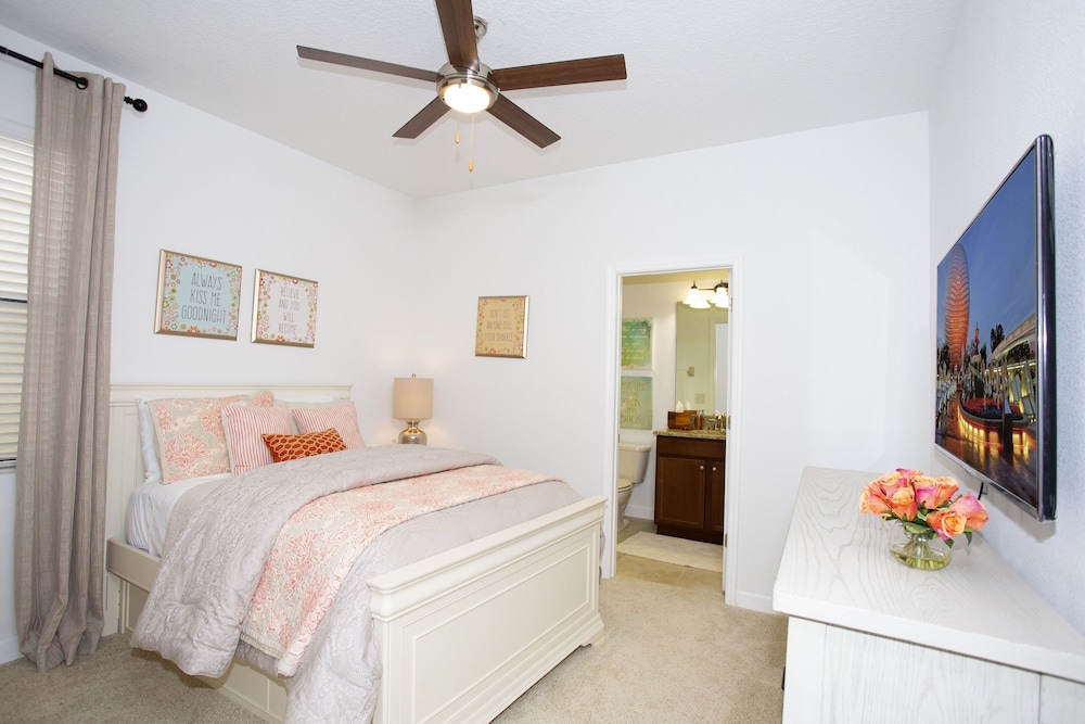 6 Bedroom Home at Champions Gate - Image 4