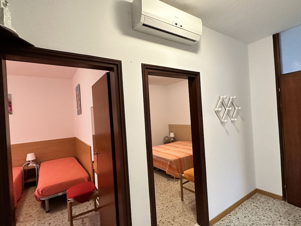 Dora 5 6 in Bibione With 2 Bedrooms and 1 Bathrooms