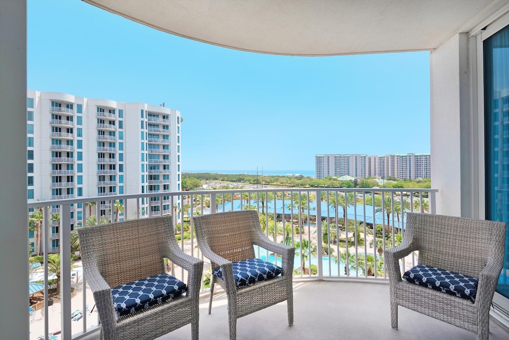 Palms Resort #2711 Jr. 2BR