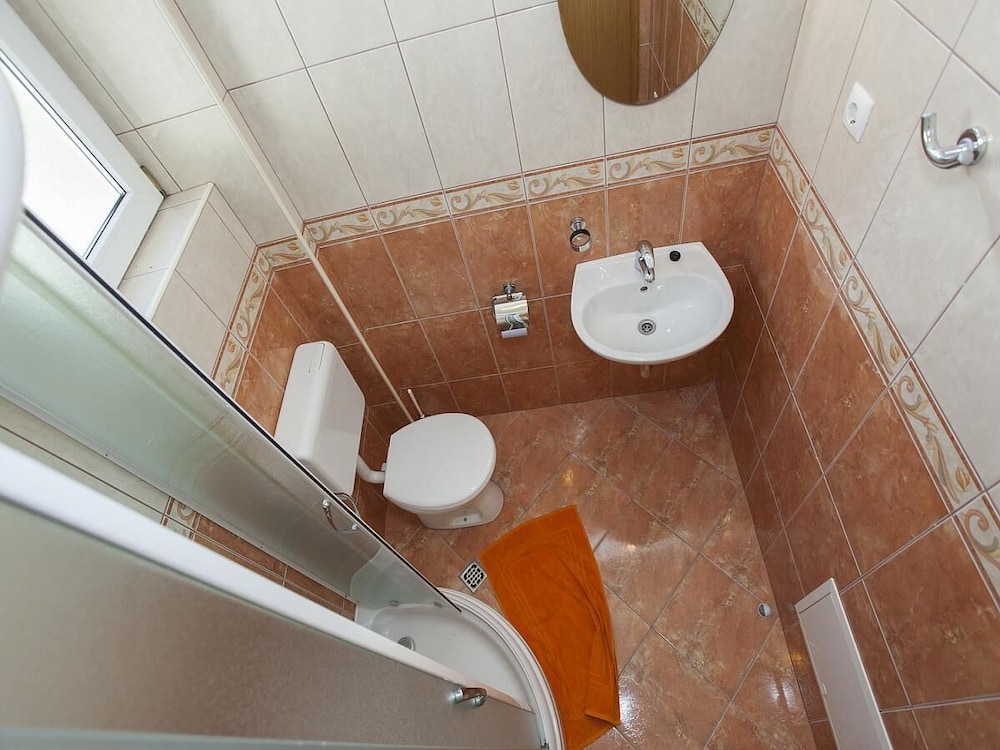 Studio Almera N7 view 3