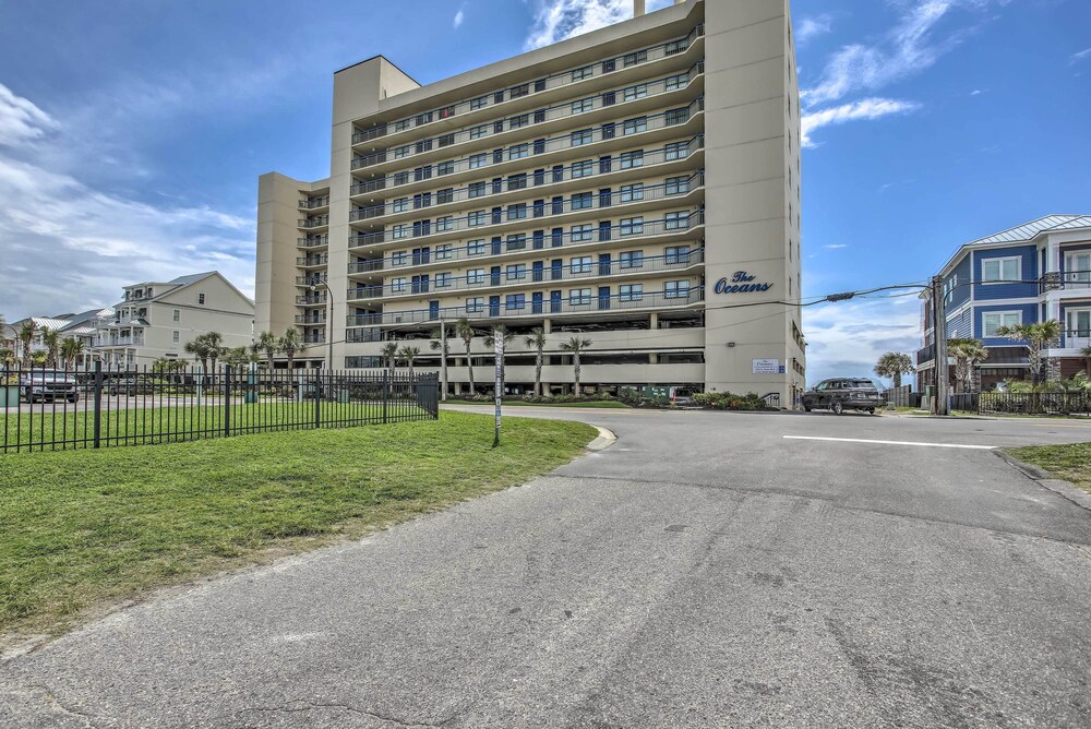 Oceanfront Condo w/ Pool in North Myrtle Beach view 2