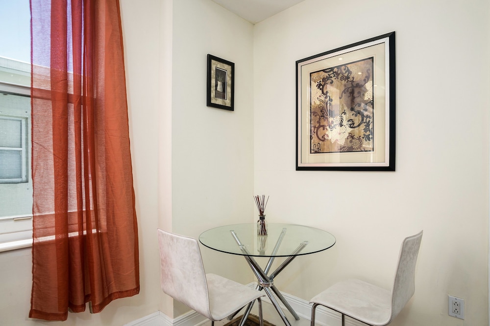 2 bedroom 2 bath apt in South Beach - Image 5