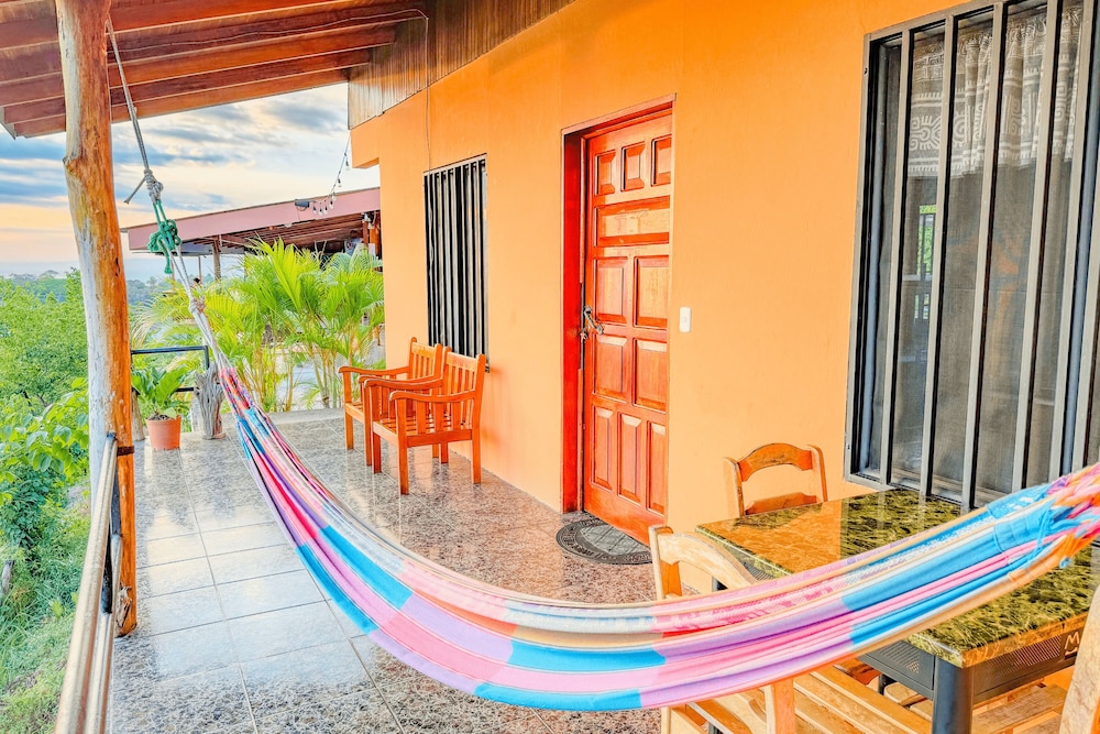 Pura Natura Lodge