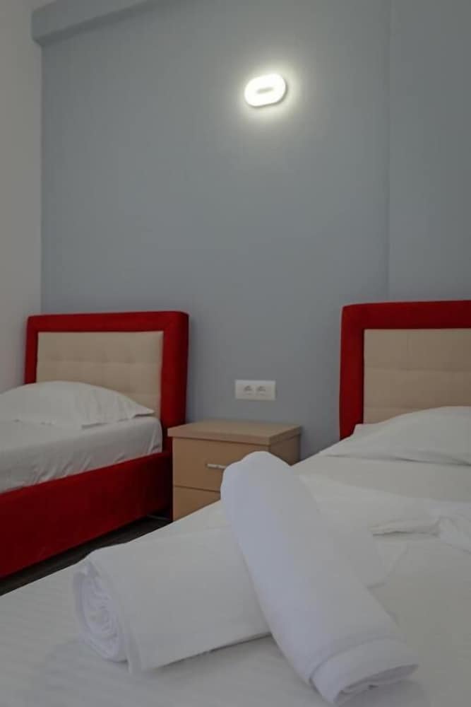 Vila Xhovani