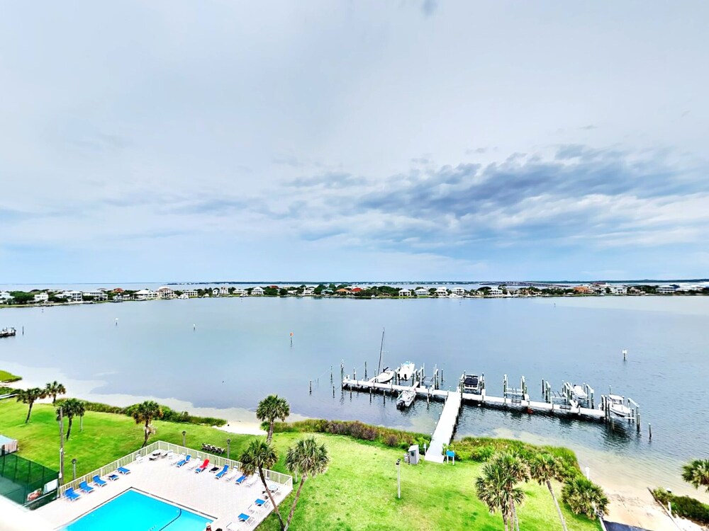 Sabine Yacht & Racquet #8D by Southern Vacation Rentals