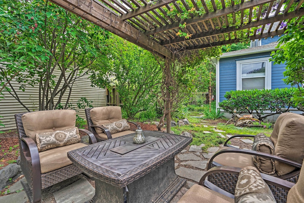 Wine Country Home With Yard; Walk to Downtown! view 5