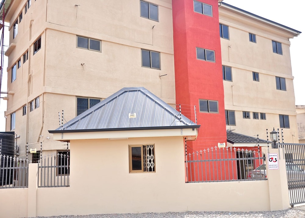 Royal Atlantic Hostel