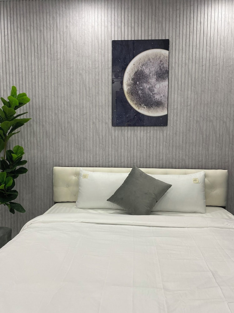 Grand C Homestay