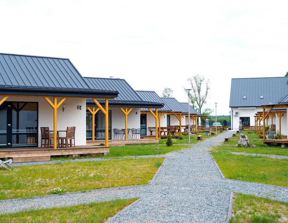 2-bed Holiday Homes With Pool