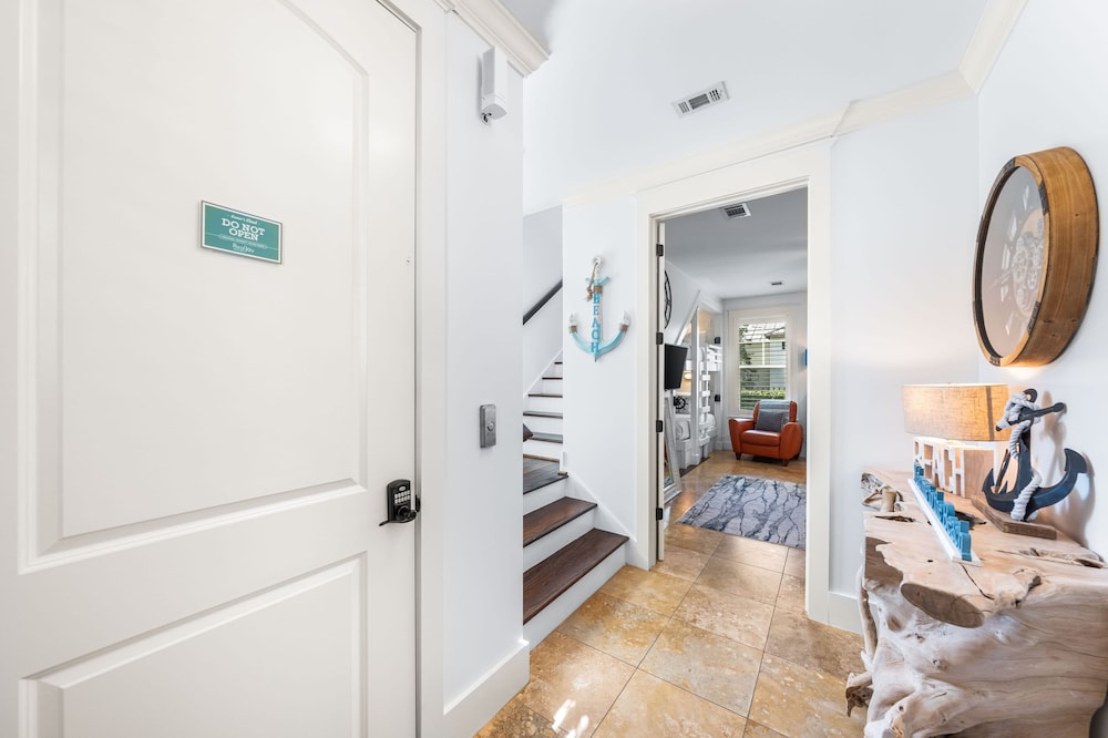 Modern Stay Near 30A w Pool Balcony Golf Cart Rental 30A Sunset Cove