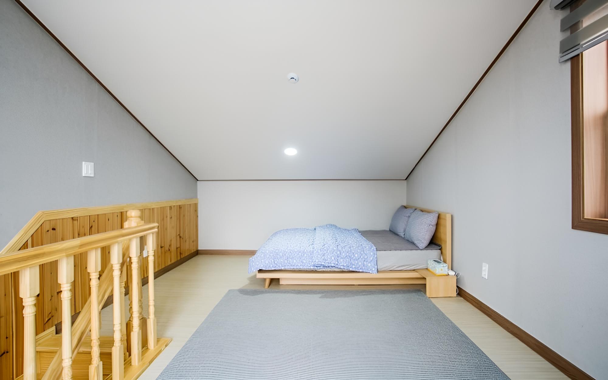 Gangneung Jeongdongjin Joyful Pension view 5