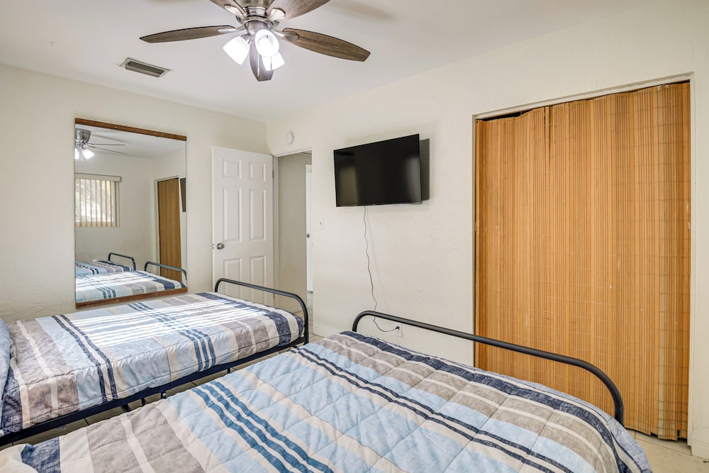 4 Mi to Shore: Family Home in Daytona Beach