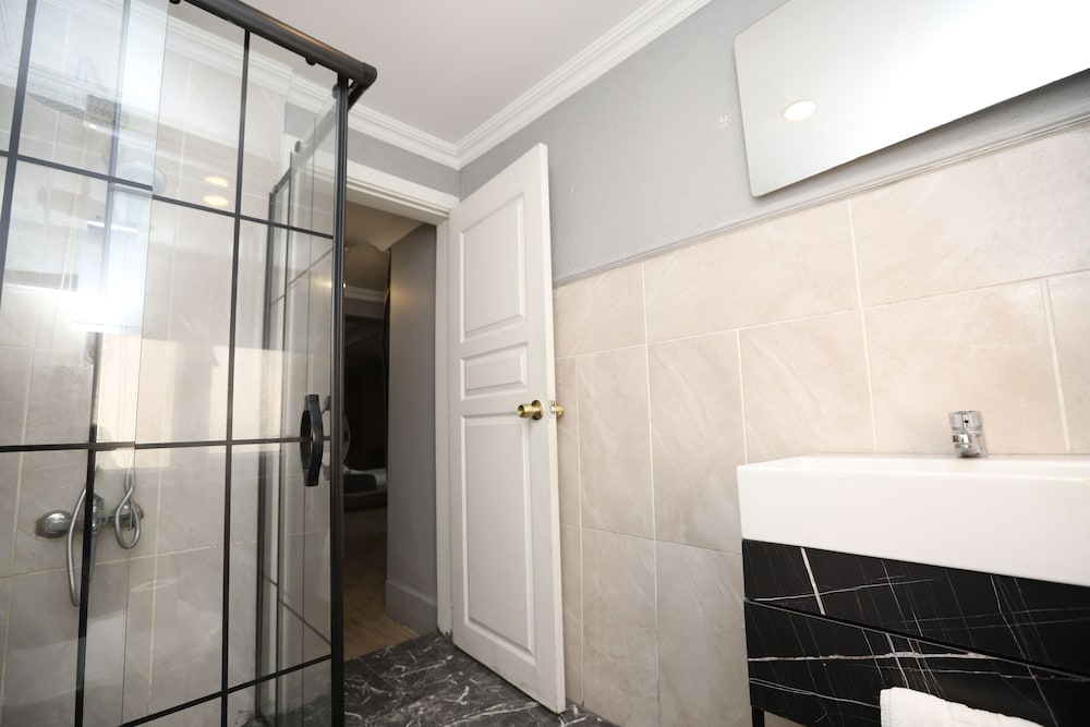 La Pera Suitleri - Image 41