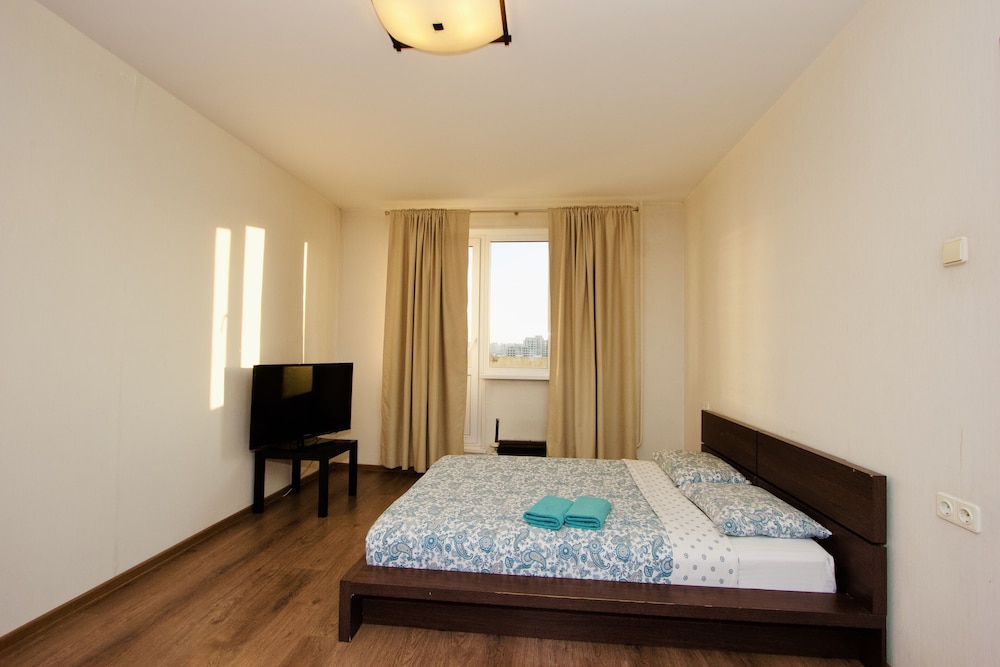 LUXKV Apartment on Gerasima Kurina