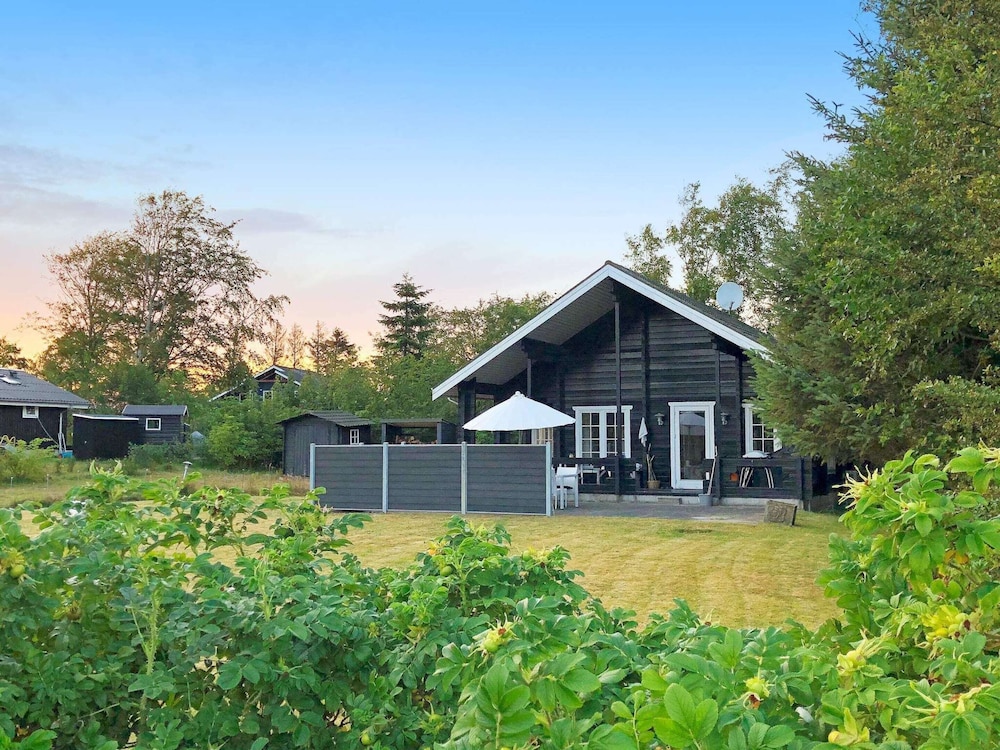 7 Person Holiday Home in Logstor view 2