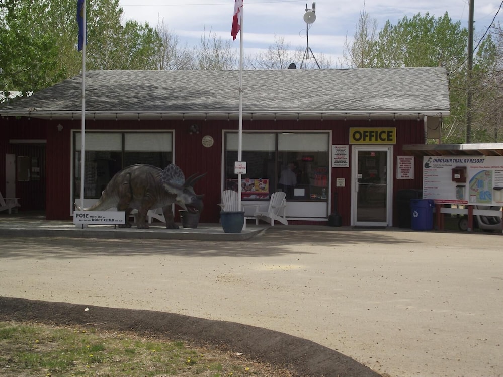 Dinosaur Trail RV Resort