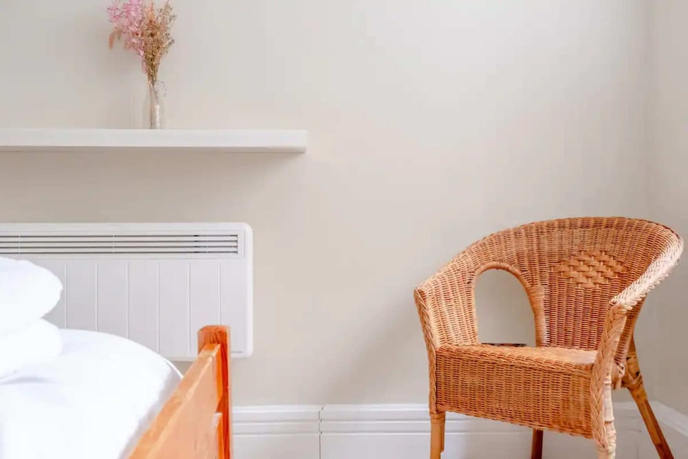 Lovely 1 Bedroom With Patio - 10 Mins From Hyde Park