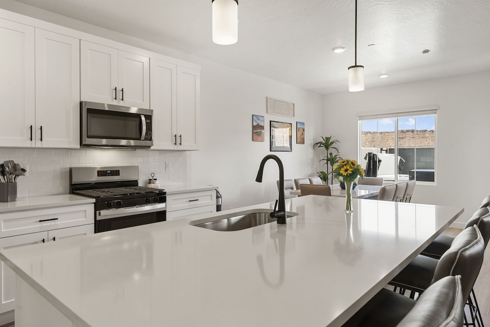 Sand Hollow Serenity 4 Bedroom Townhouse