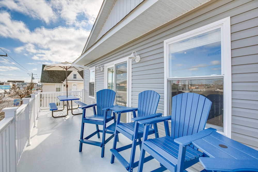 Spacious Wildwood Condo: Walk to Beach! view 3