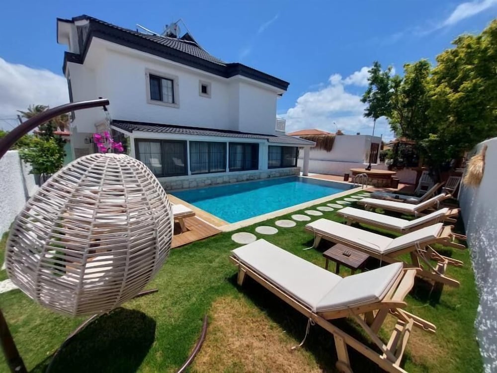 Talles Suite Alaçatı Otel