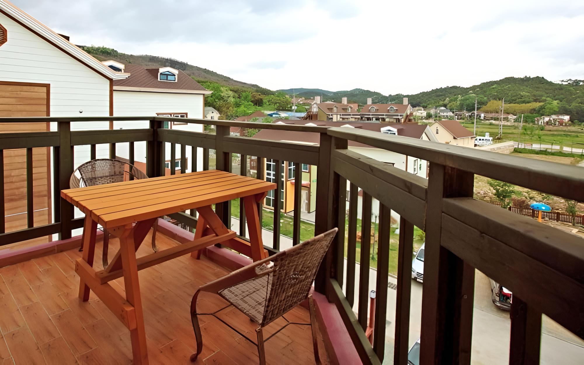 Gyeongju Stella Pension view 5