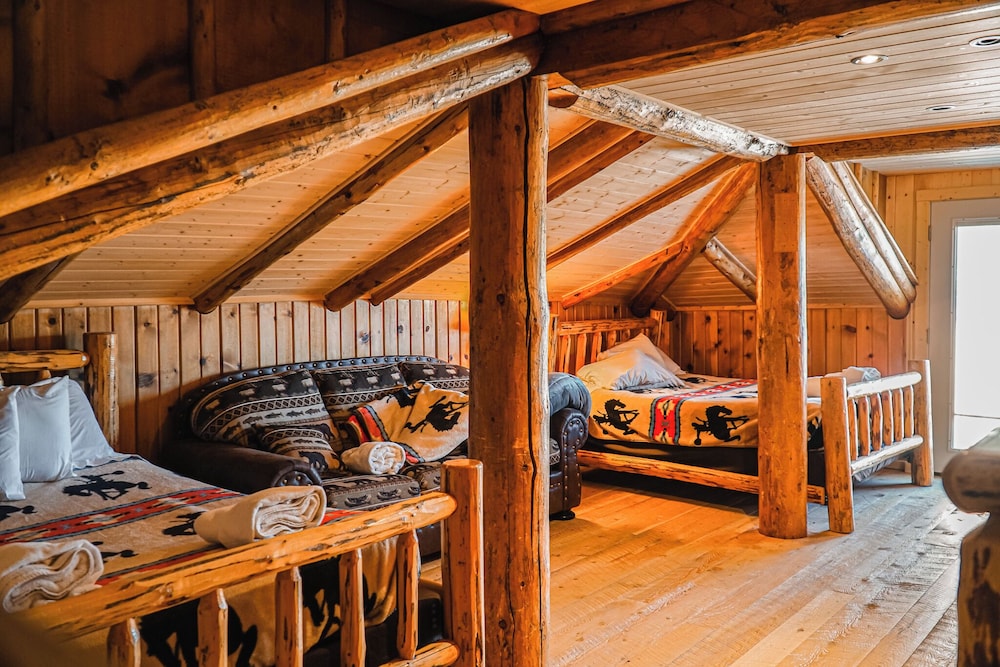 Moran Vacations - Heart 6 Ranch - Property Image 82