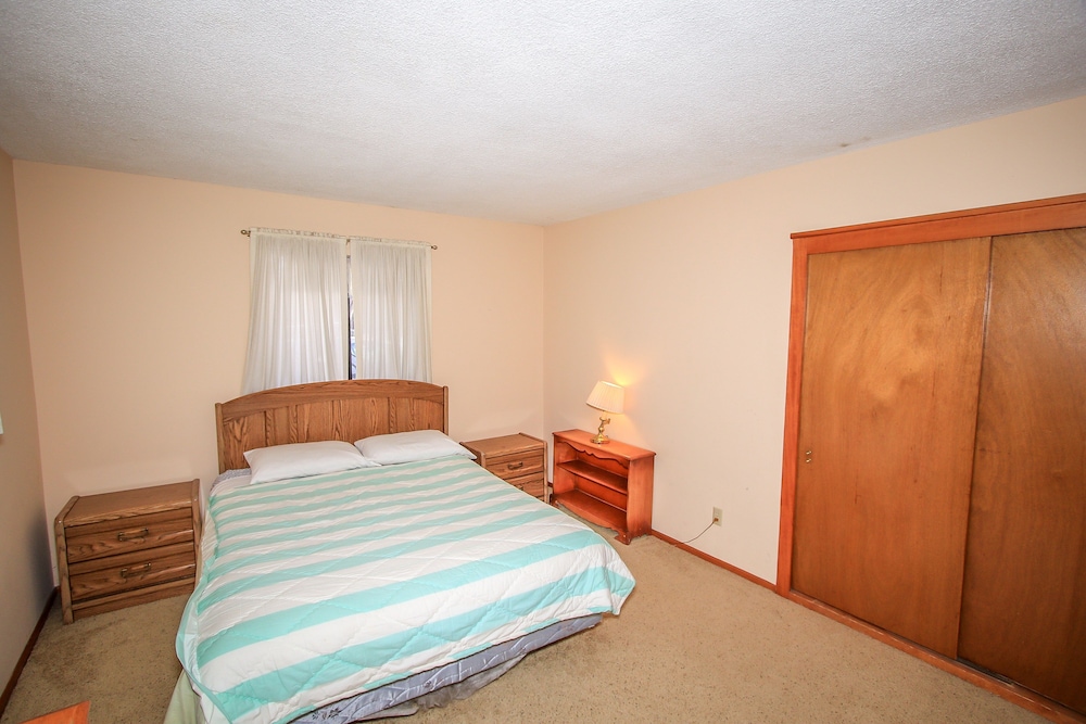 Fenced Somen Cabin within walking distance to the Slopes by RedAwning