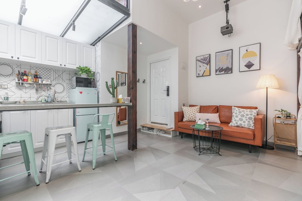 Shanghai Hills&XING 593 Homestay