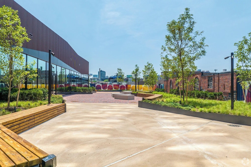 Luxury Apartments by Hyatus at Central Philly