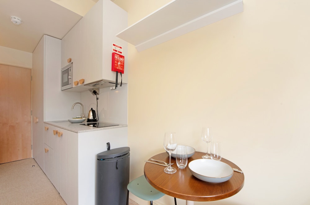 Cosy Studio in Fashionable Primrose Hill