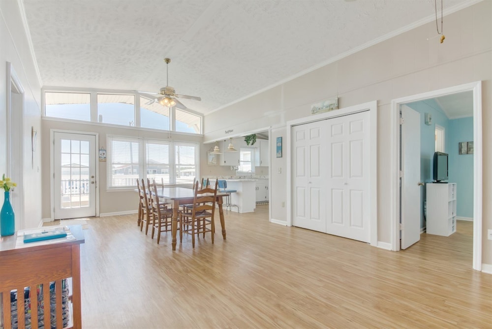 Garden City Beach House Escape! view 2