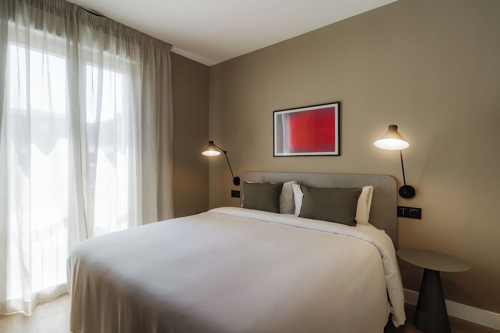 Via Monte Apartments