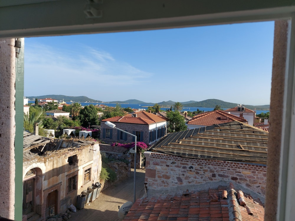 Eolos House Cunda