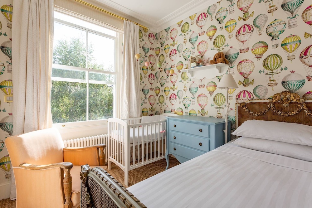 Brunswick Gardens II by Onefinestay