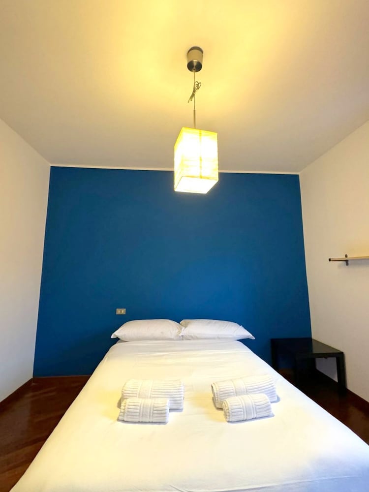 Accomodo MIT67 Trivano Linate — Milan