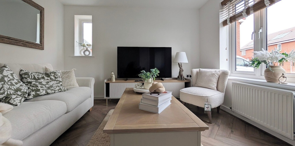 Cotswold Green - Sleeps 5 - Free EV Charge