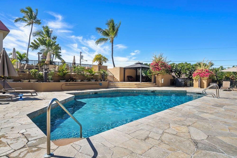 Walk to Kona Town - Ocean View - Vrkcv