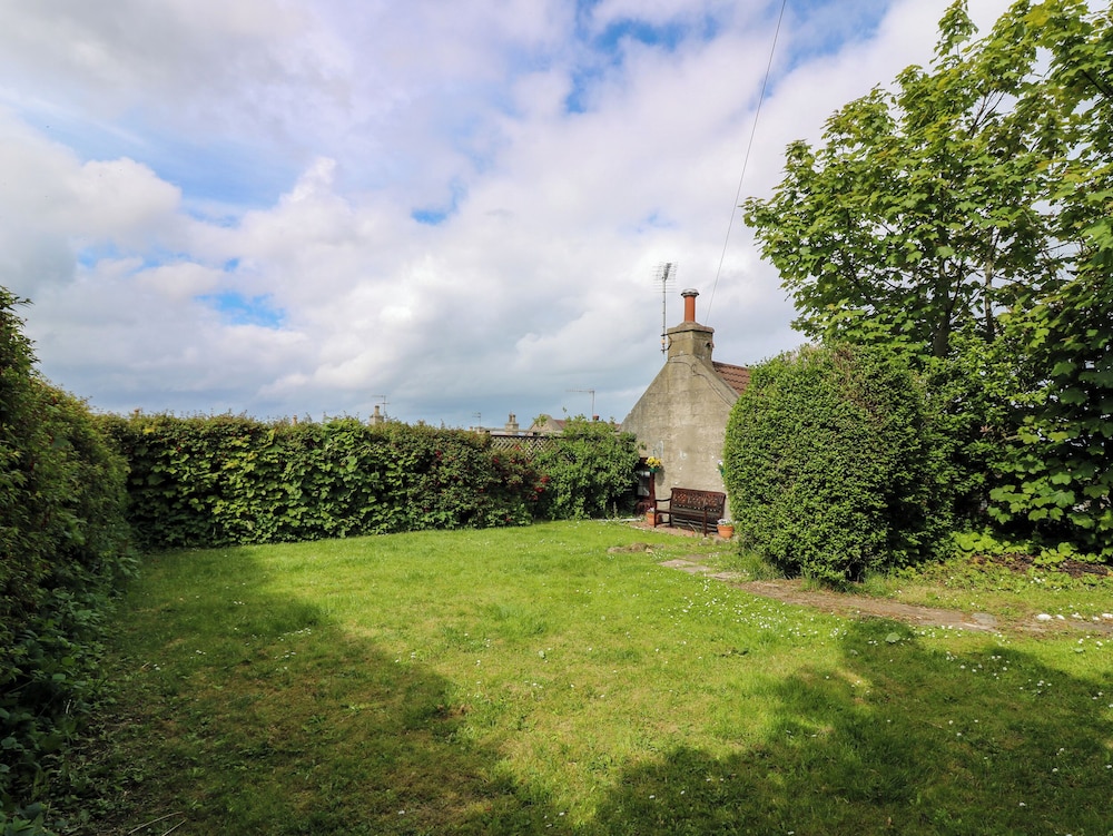 Viola Cottage