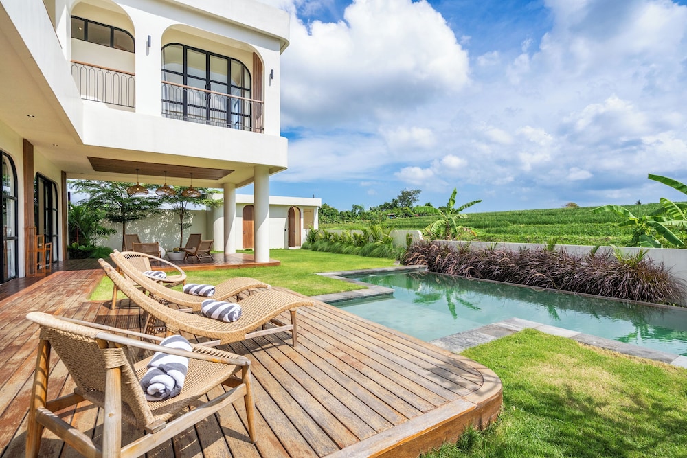 Nicolas Villa Canggu