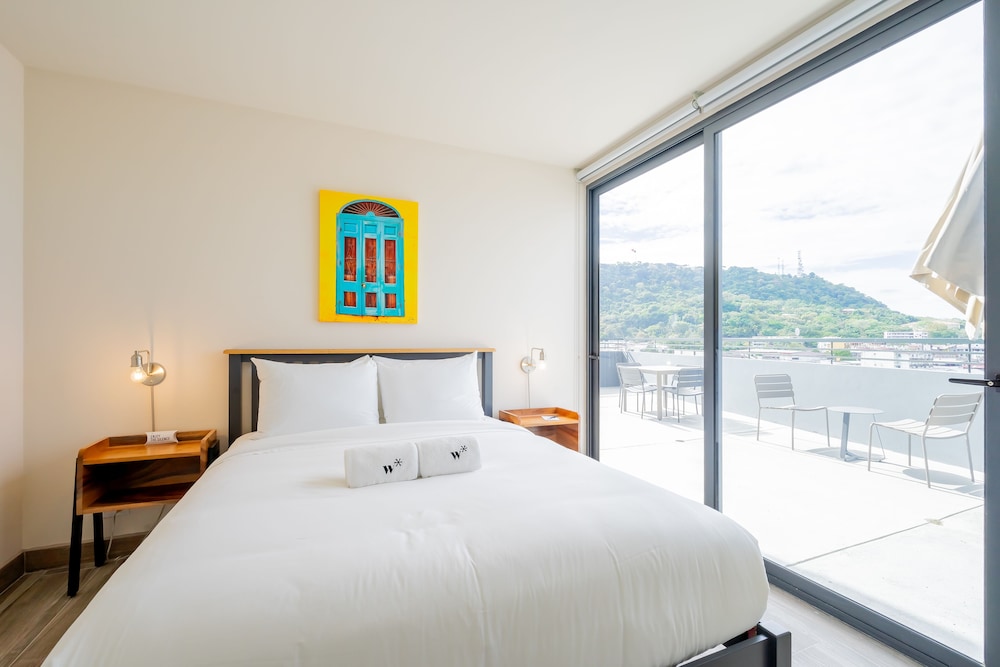 Casco View Apartments