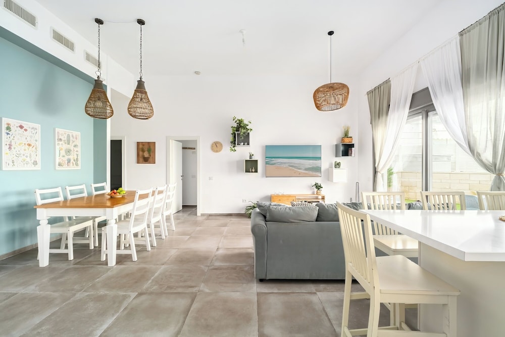 Achziv Bright Garden Stay by Sea N' Rent