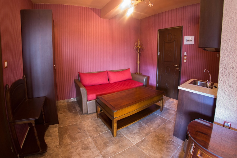 Silva Suites