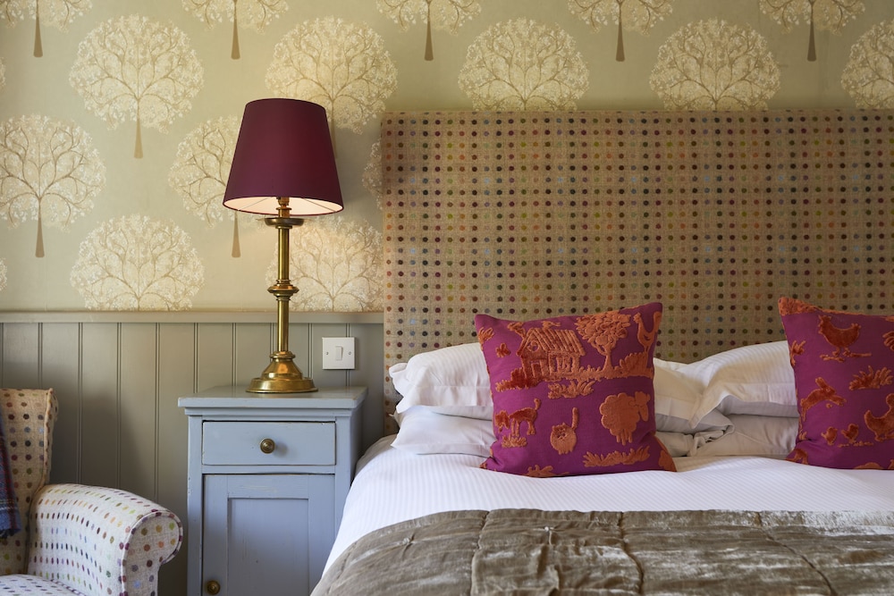 Melksham Vacations - The Pear Tree Inn - Property Image 3
