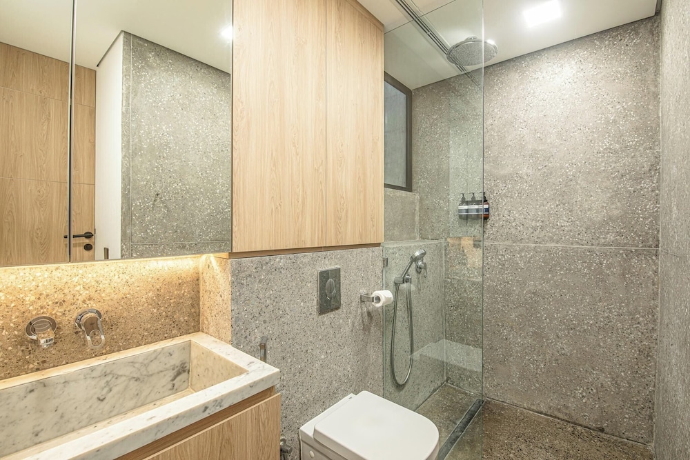 Modern 2BR Villa Enclosed Living Heart of Canggu