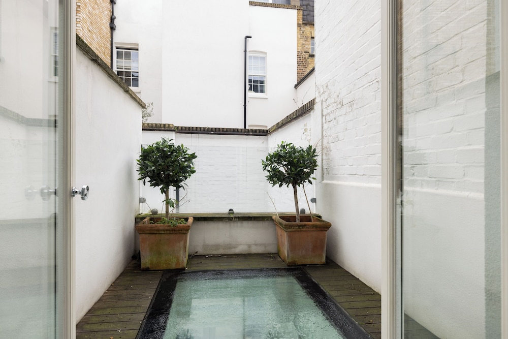 The Chelsea Abode - 4bdr Home With Terrace
