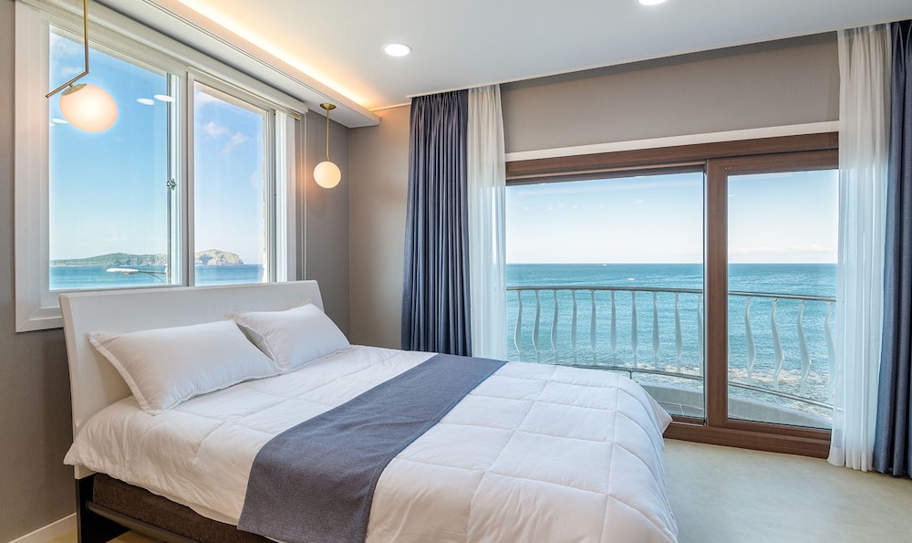 Sunrise Castle Pension