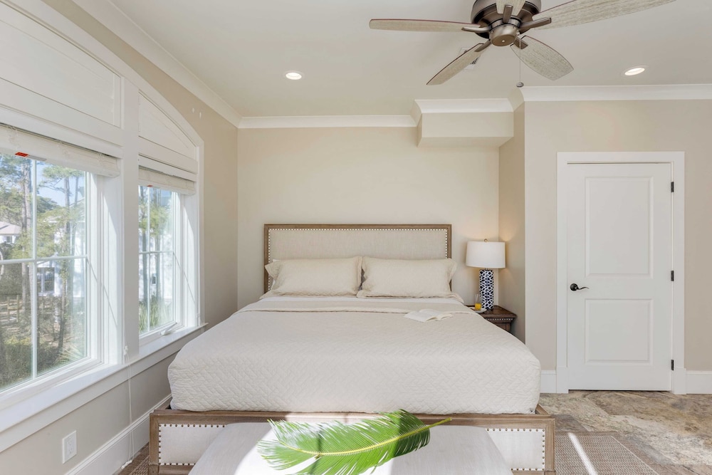 Sleeps 48, 2 Homes w/ Private Beach Access Bradley Circle Buyout by Avantstay